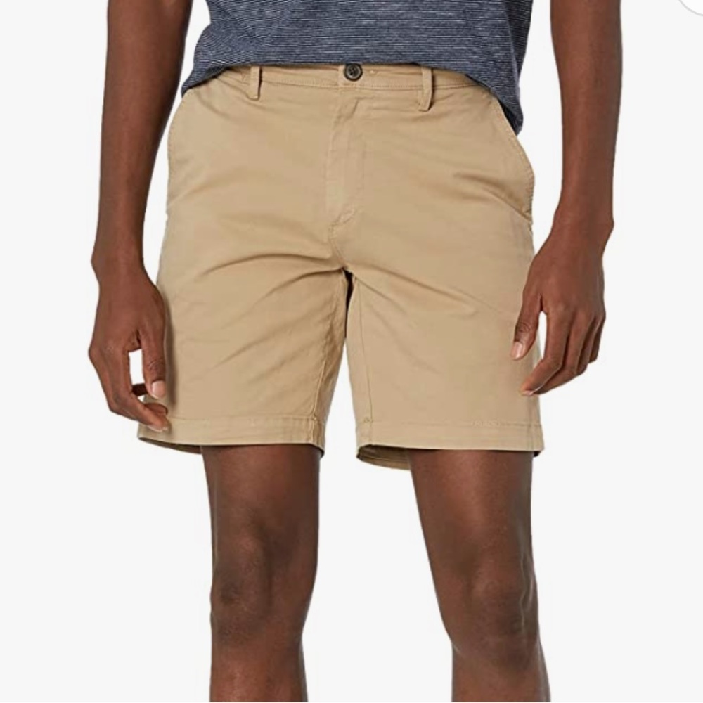 Goodthreads Men's 7" Inseam Flat-Front Comfort Stretch Chino Short 31 waist